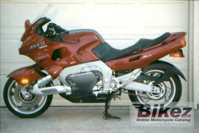 1993 Yamaha GTS 1000 photo